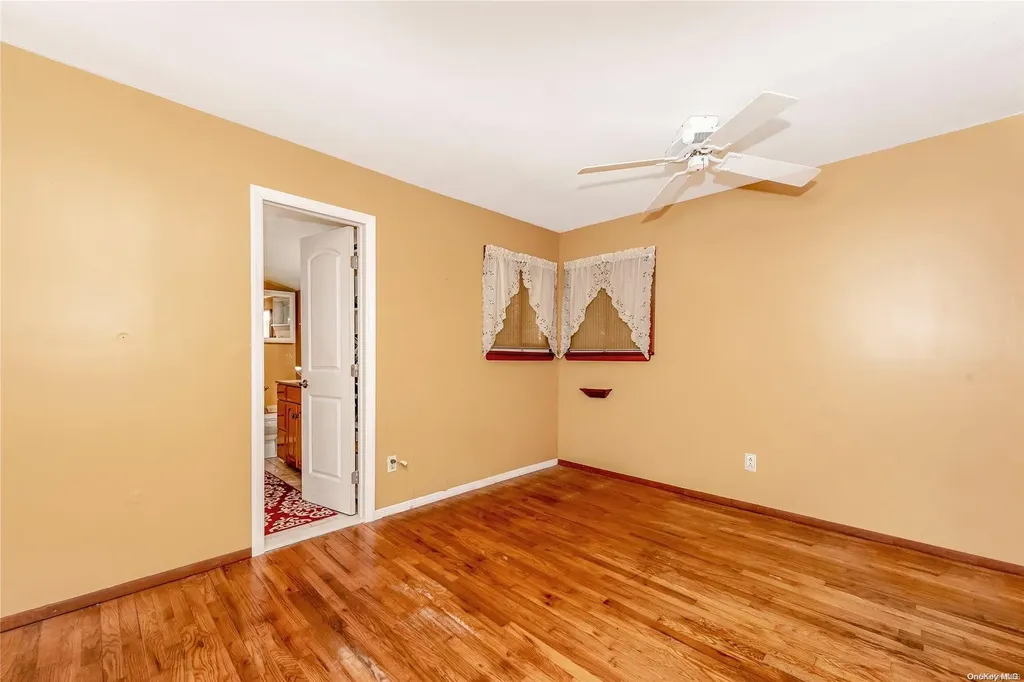 815 Americus Avenue East Patchogue NY 11772