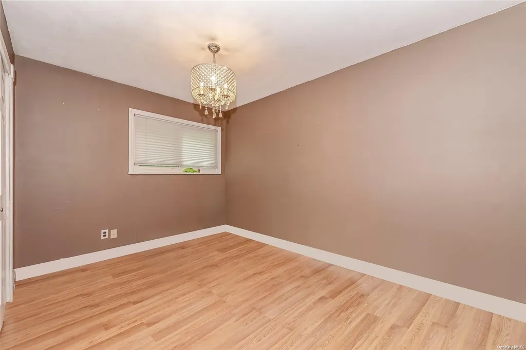 815 Americus Avenue East Patchogue NY 11772