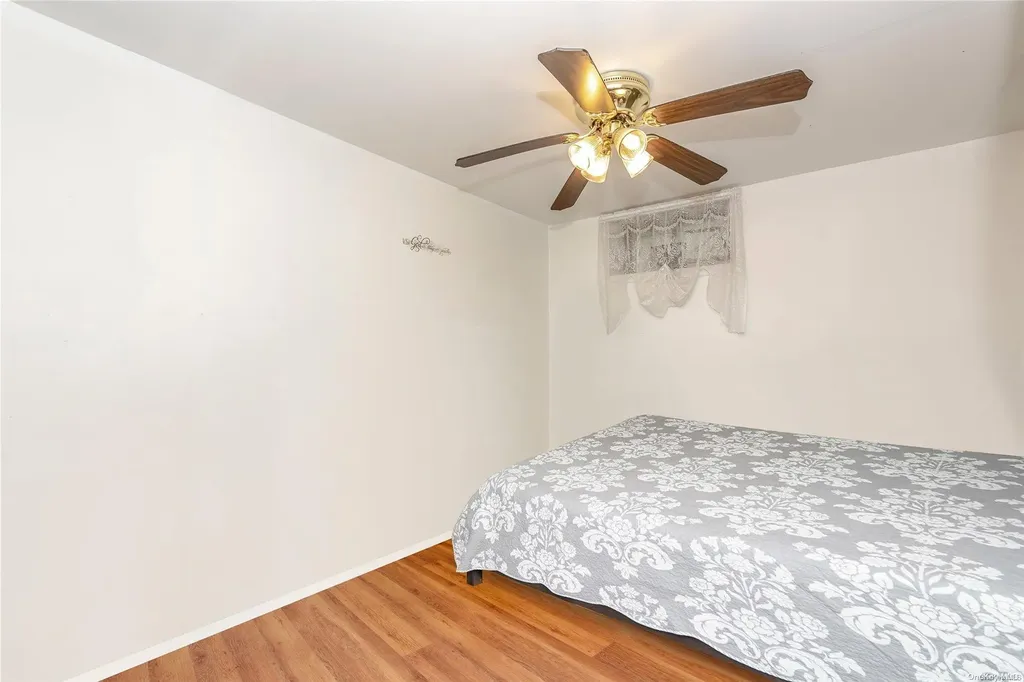815 Americus Avenue East Patchogue NY 11772