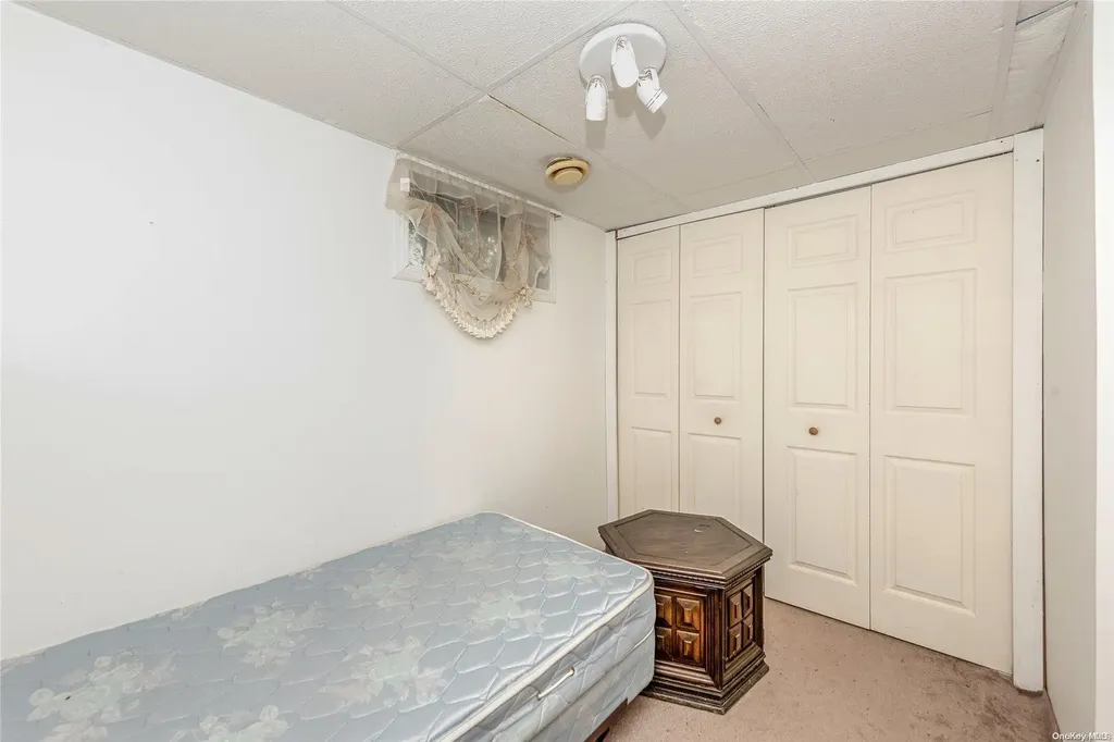 815 Americus Avenue East Patchogue NY 11772