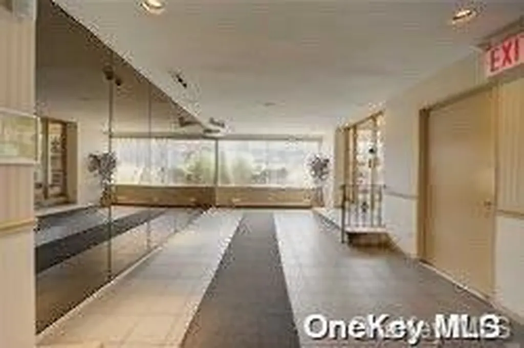 222-89 Braddock Avenue Bellerose NY 11426