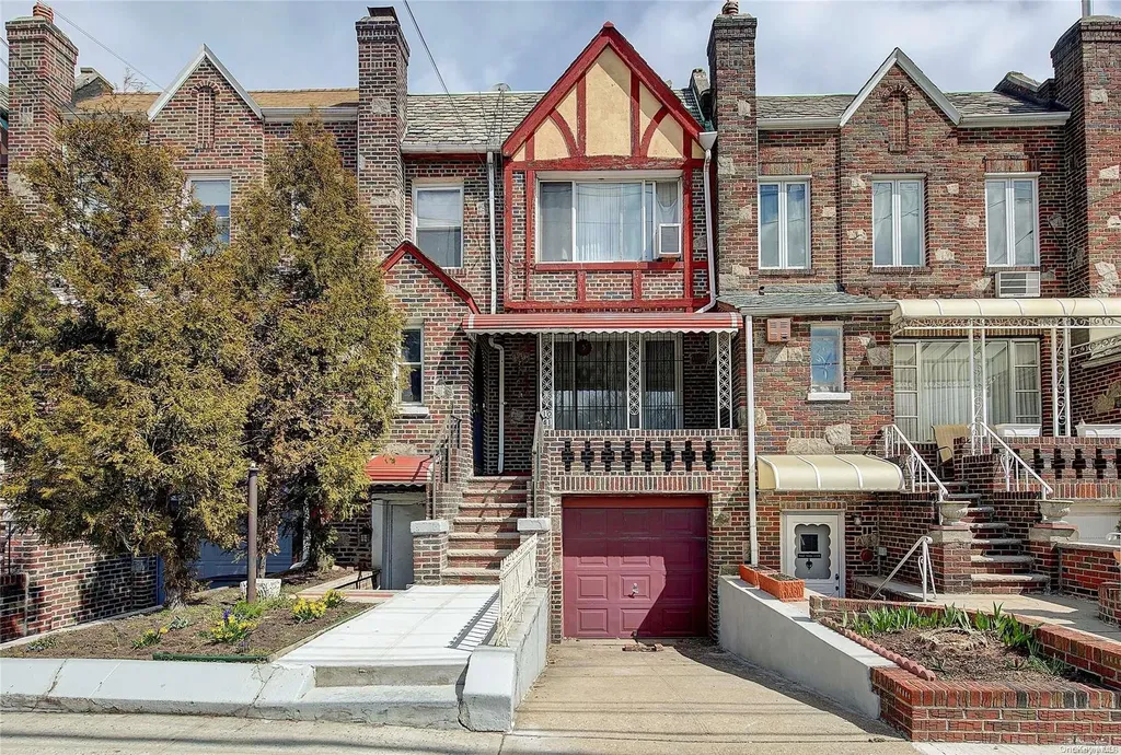 1041 86th Street Brooklyn NY 11228