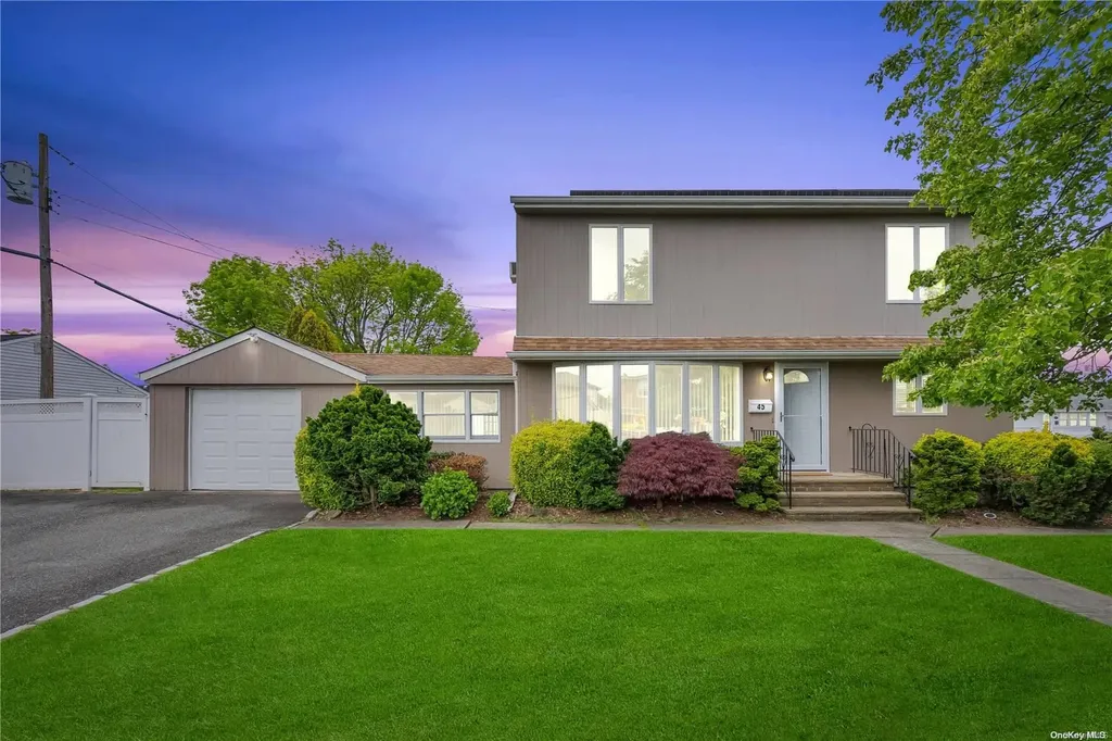 45 Ketcham Road Hicksville NY 11801