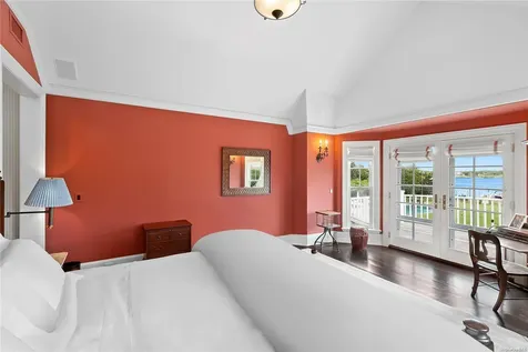 2 Delafield Street Westhampton Beach NY 11978