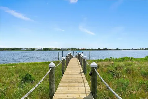 2 Delafield Street Westhampton Beach NY 11978