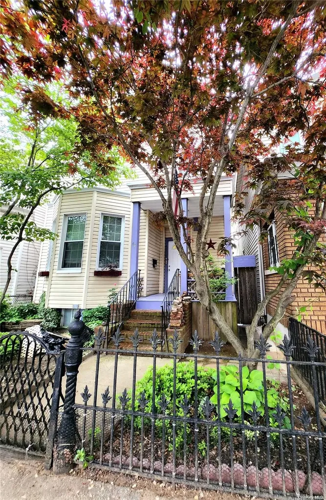 47 Van Siclen Avenue Brooklyn NY 11207