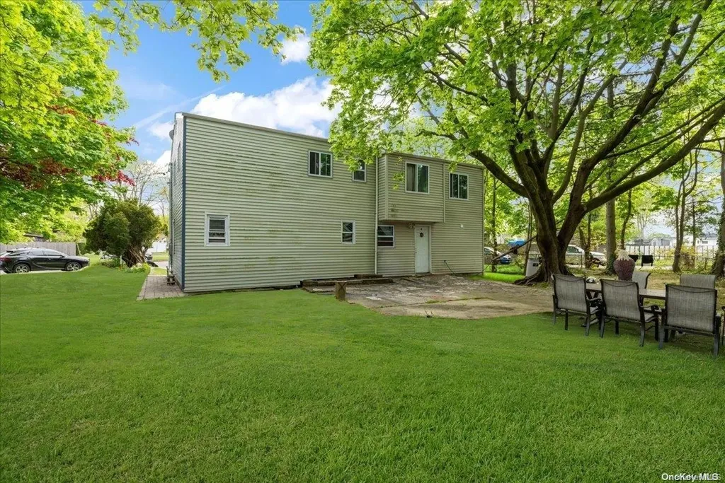 45 Orange Street Central Islip NY 11722