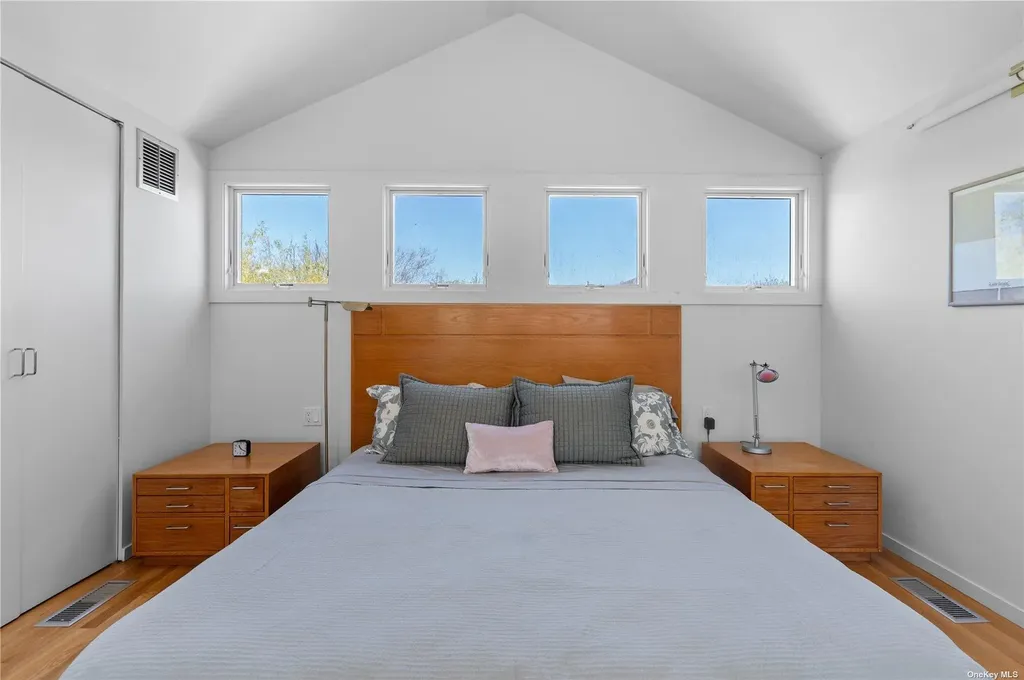 36 Beachwold Avenue Seaview NY 11770