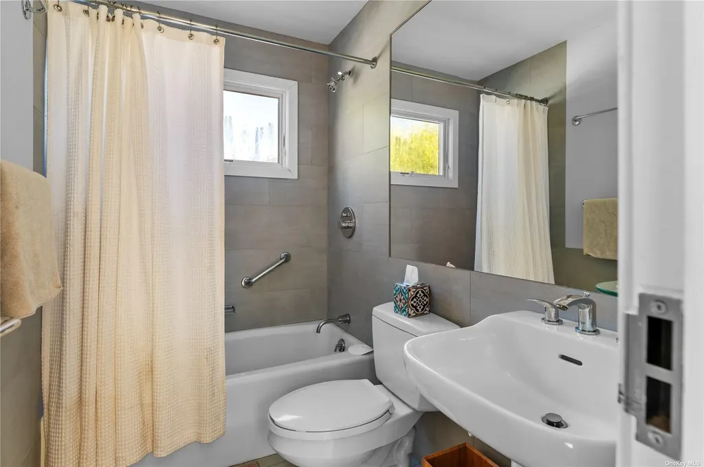 36 Beachwold Avenue Seaview NY 11770