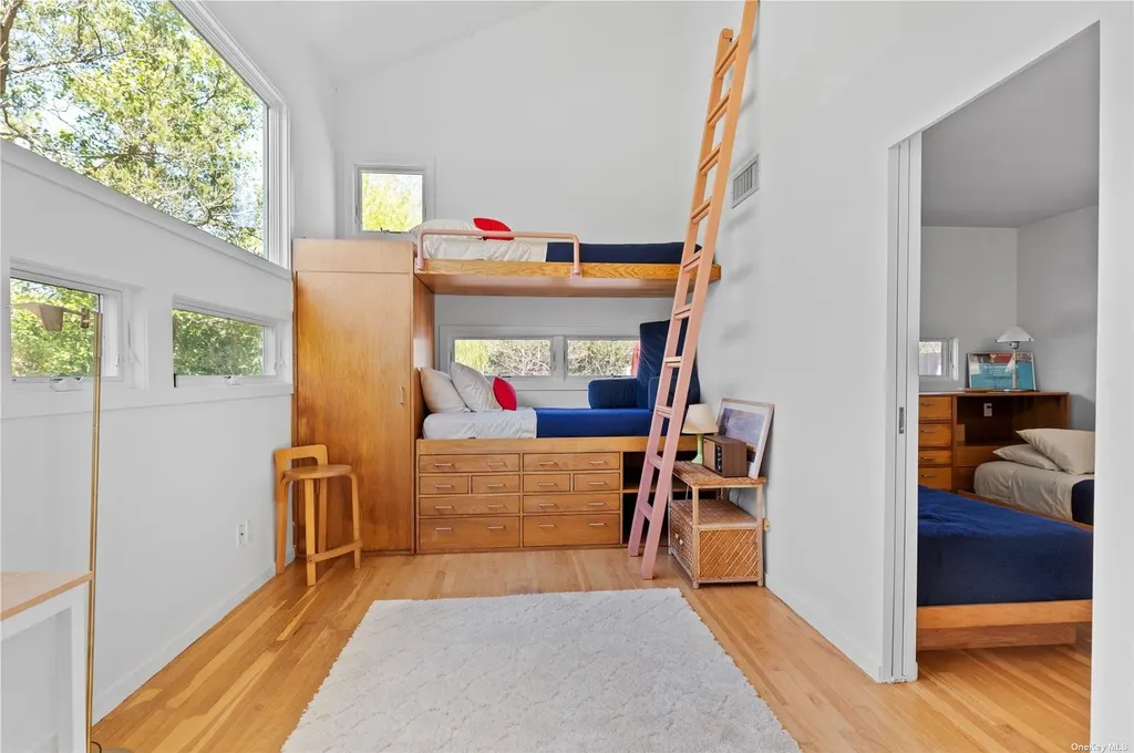 36 Beachwold Avenue Seaview NY 11770