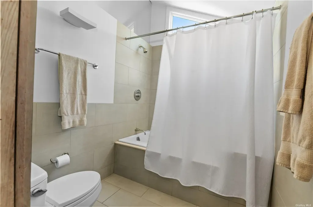 36 Beachwold Avenue Seaview NY 11770
