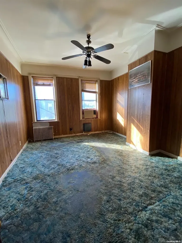 13 Pine Street Brooklyn NY 11208