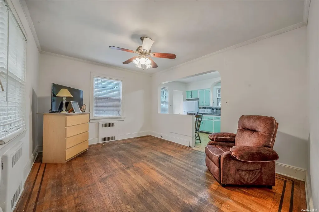 60-14 60th Avenue Maspeth NY 11378