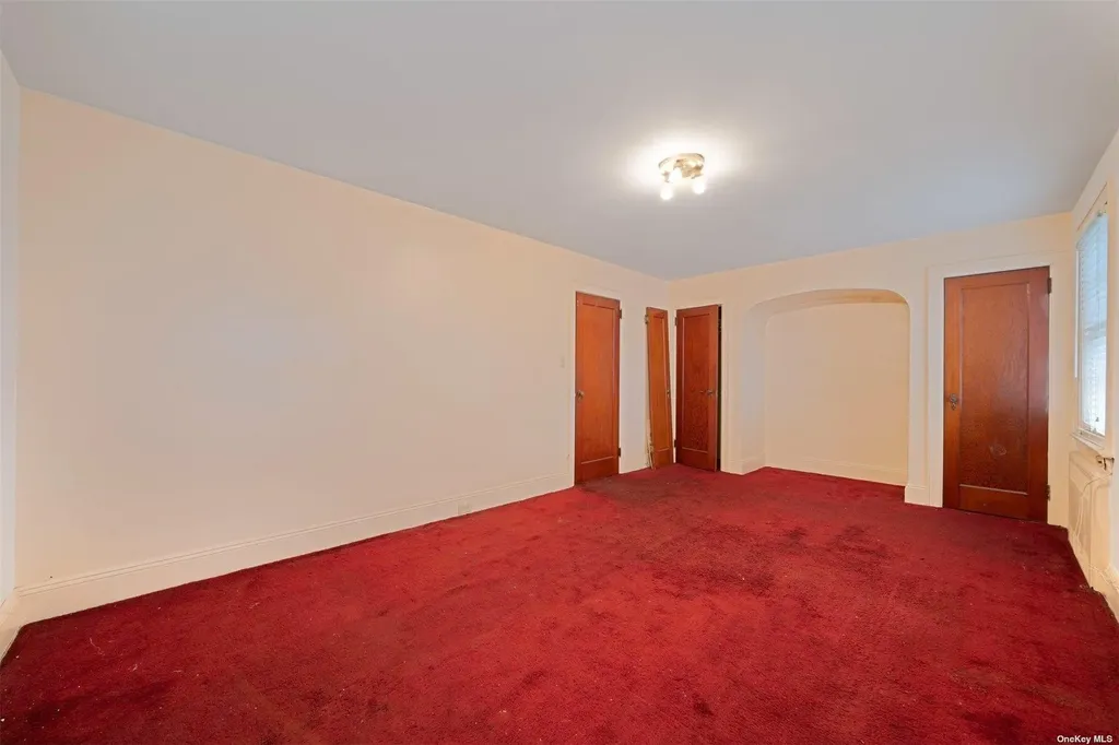 60-14 60th Avenue Maspeth NY 11378