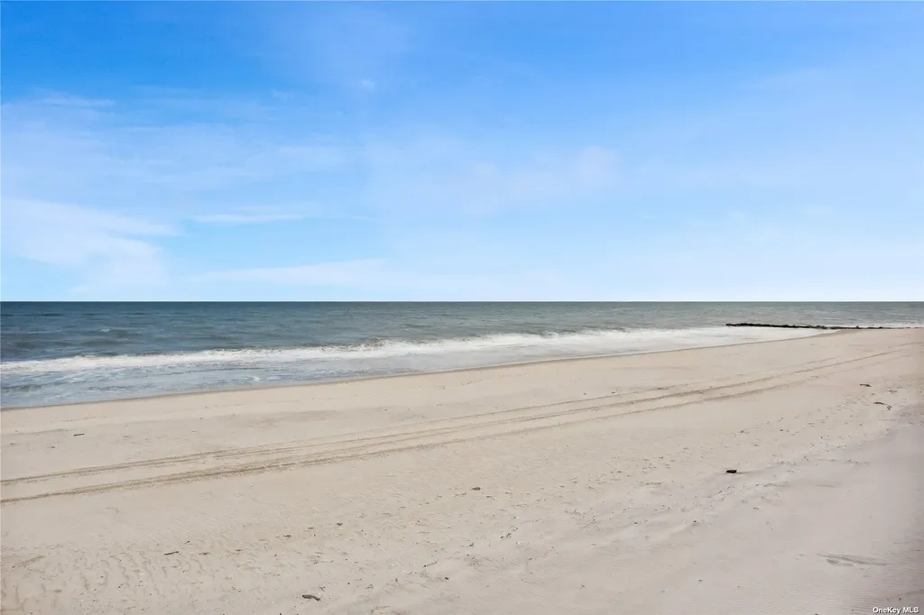 298 Dune Road Westhampton Beach NY 11978