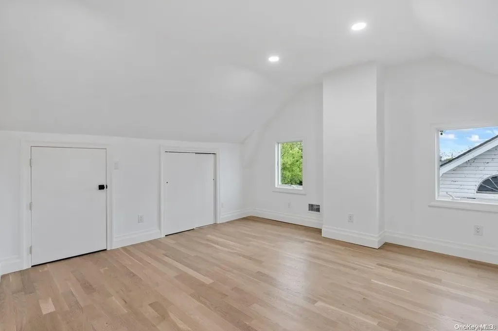 87 Prospect Avenue Cedarhurst NY 11516