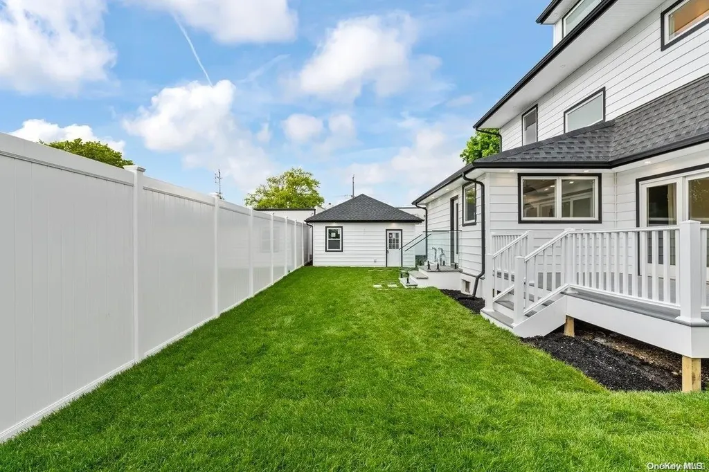 87 Prospect Avenue Cedarhurst NY 11516