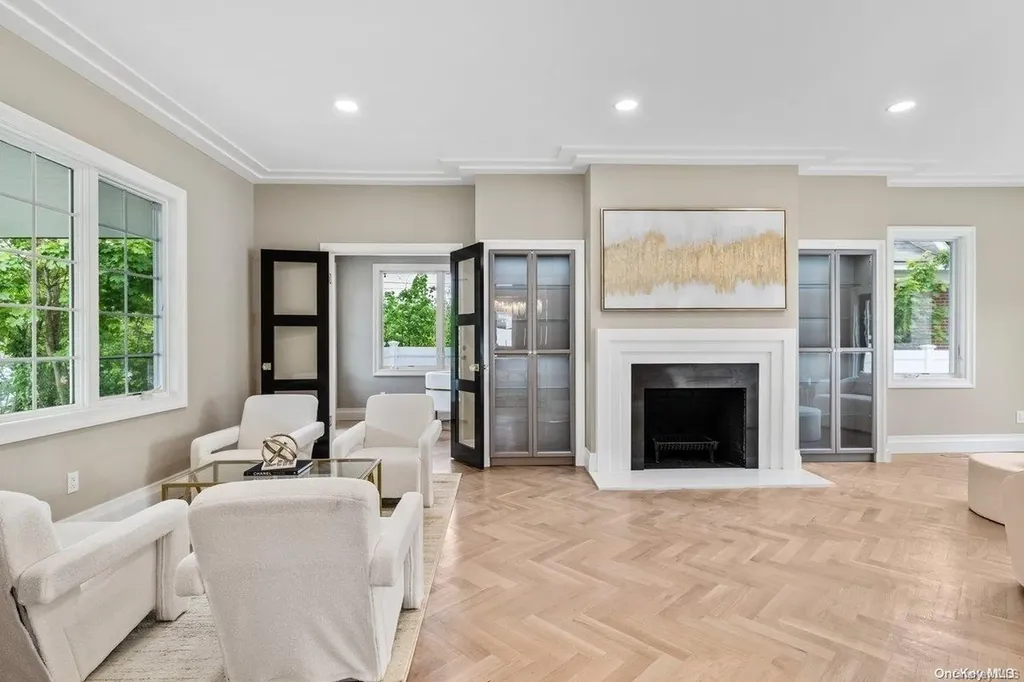 87 Prospect Avenue Cedarhurst NY 11516