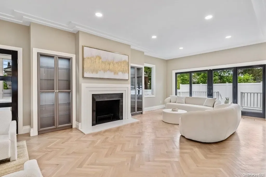 87 Prospect Avenue Cedarhurst NY 11516