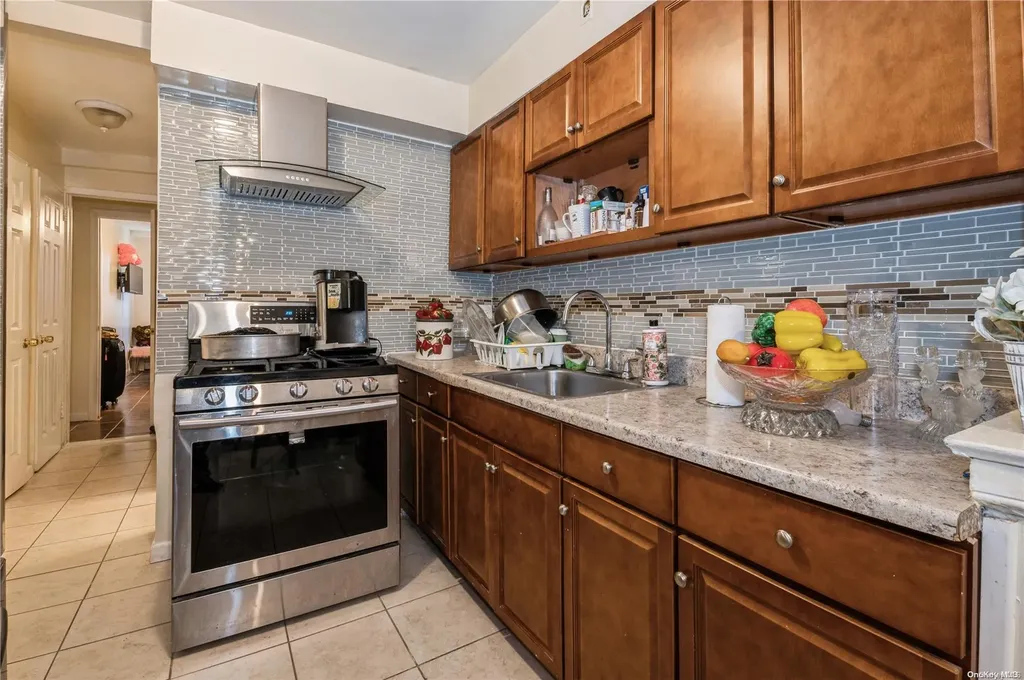 9909 Avenue K Brooklyn NY 11236