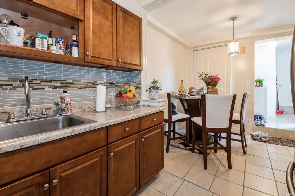 9909 Avenue K Brooklyn NY 11236