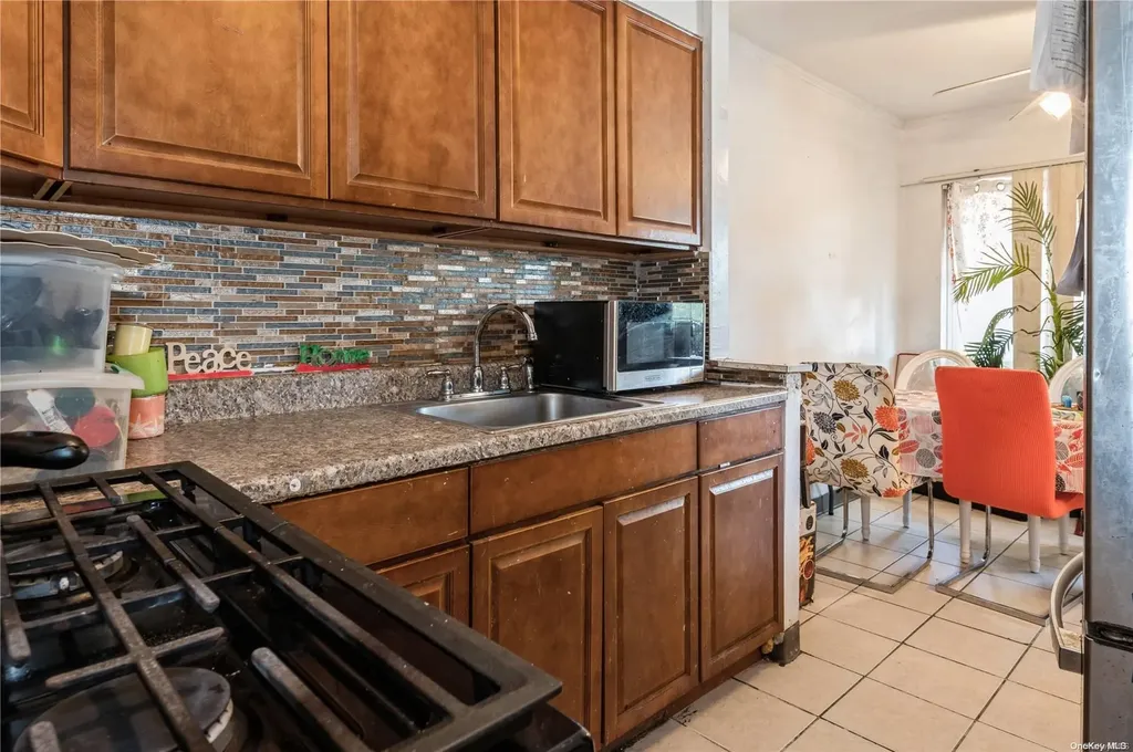 9909 Avenue K Brooklyn NY 11236