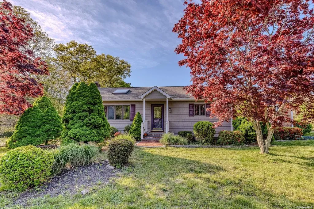 14 5th Street Wading River NY 11792