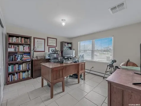 46 W Saltaire Road Lindenhurst NY 11757