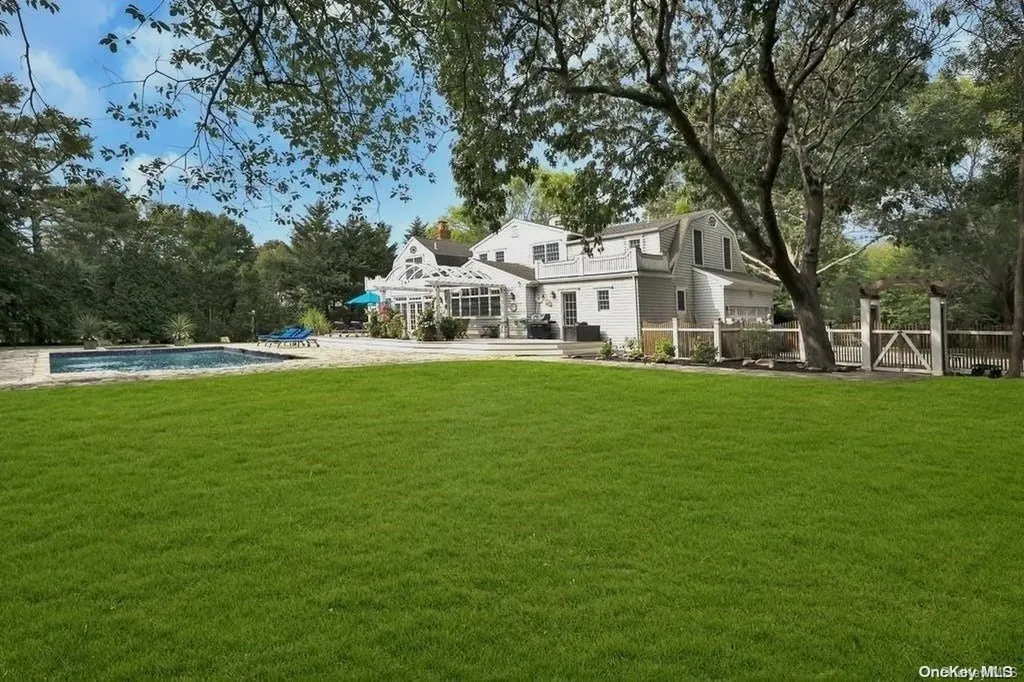 11 Pheasant Lane Remsenburg NY 11960