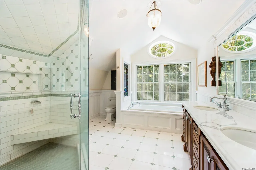 11 Pheasant Lane Remsenburg NY 11960