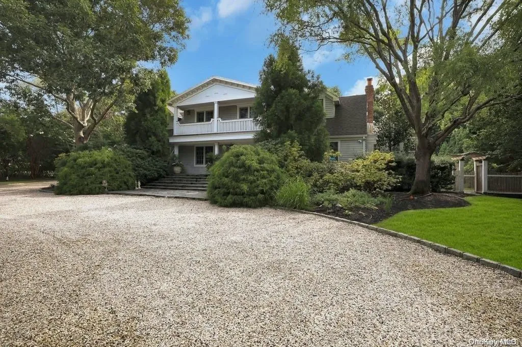 11 Pheasant Lane Remsenburg NY 11960