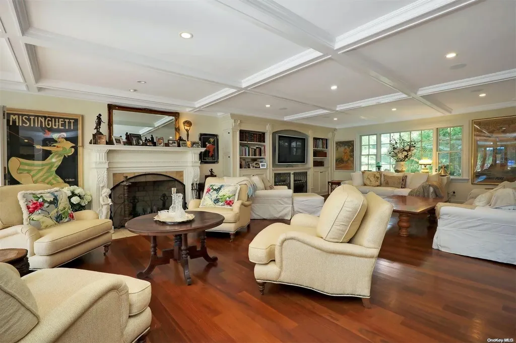 11 Pheasant Lane Remsenburg NY 11960