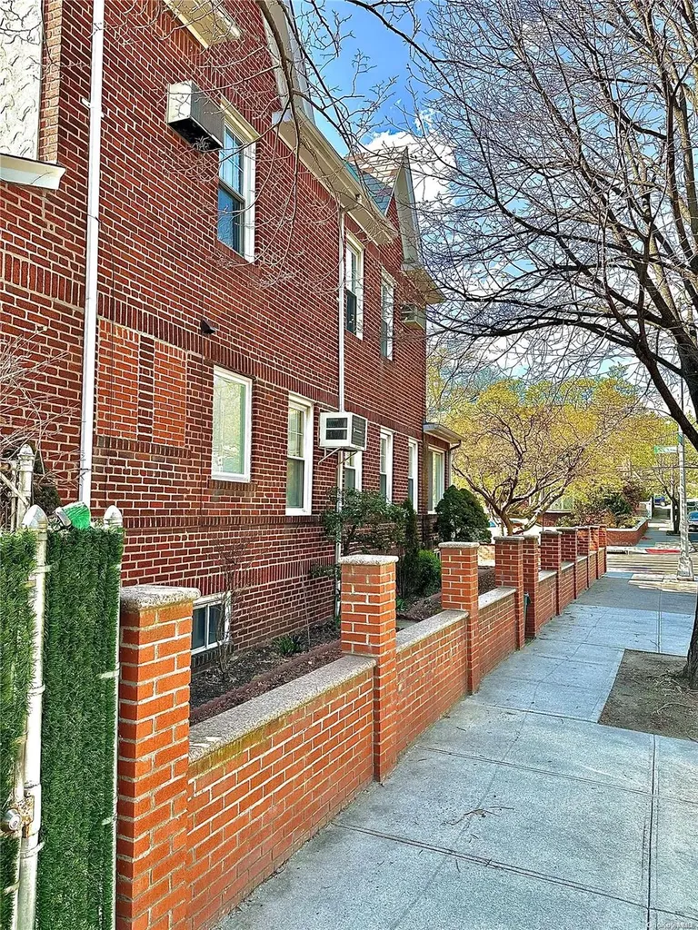 85-62 67th Drive Rego Park NY 11374