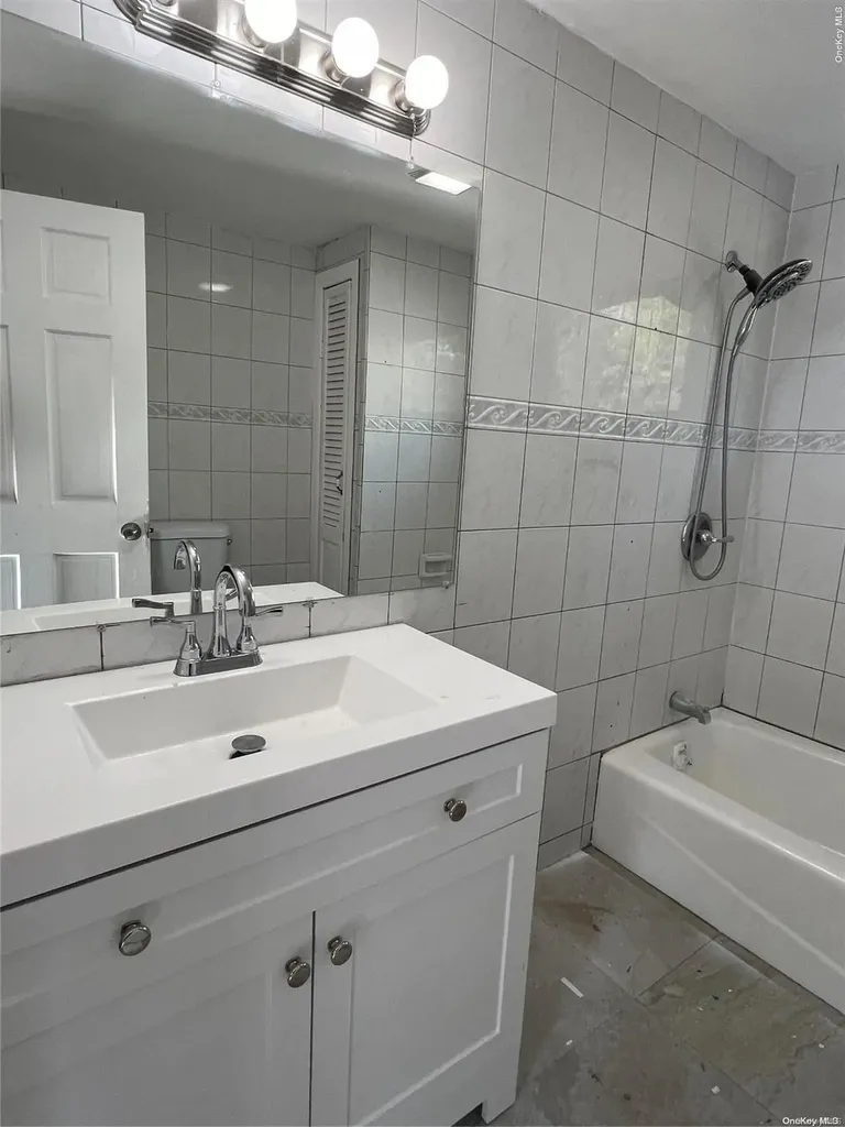 90 Bushwick Avenue Central Islip NY 11722
