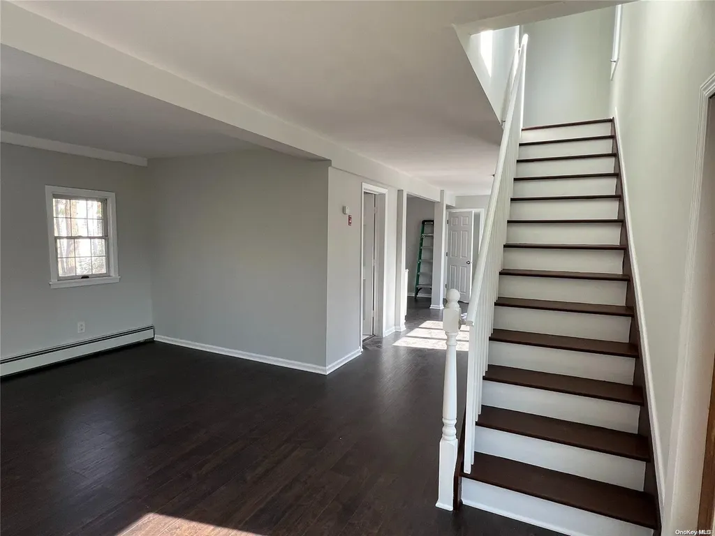 90 Bushwick Avenue Central Islip NY 11722