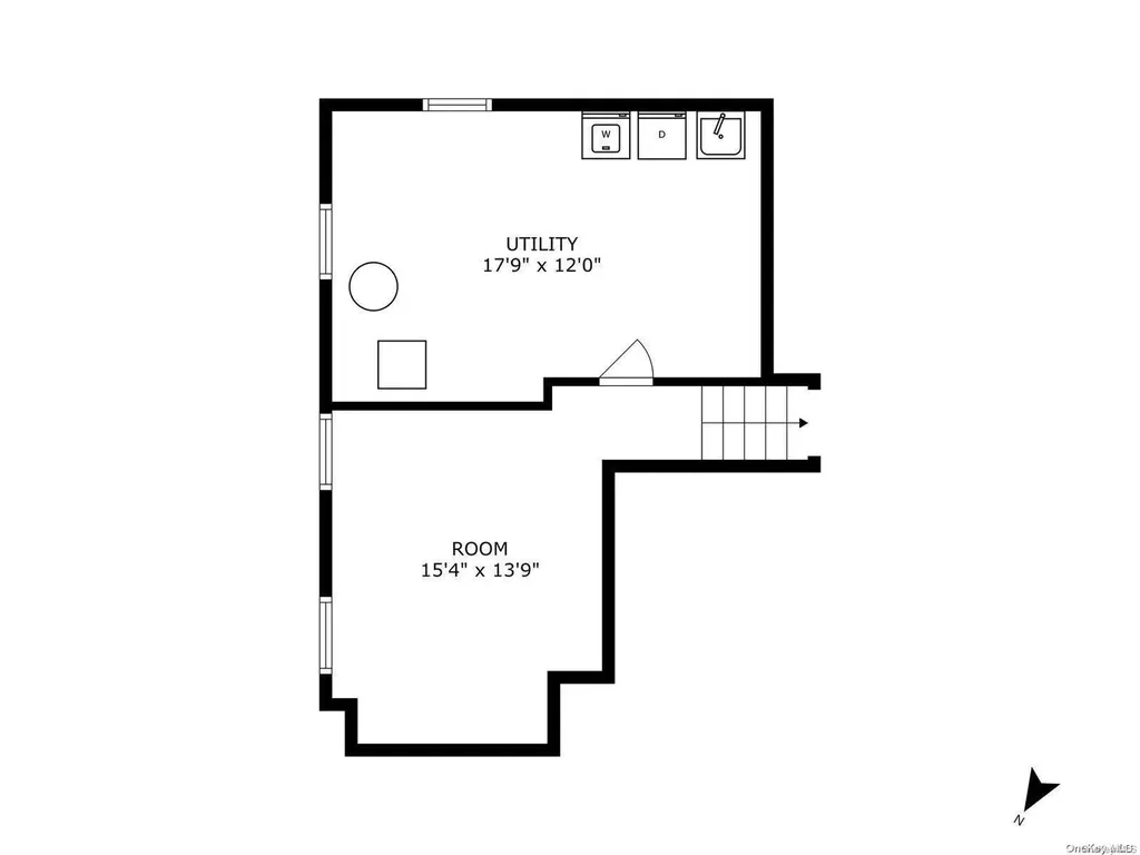 30 Oakwood Lane Plainview NY 11803