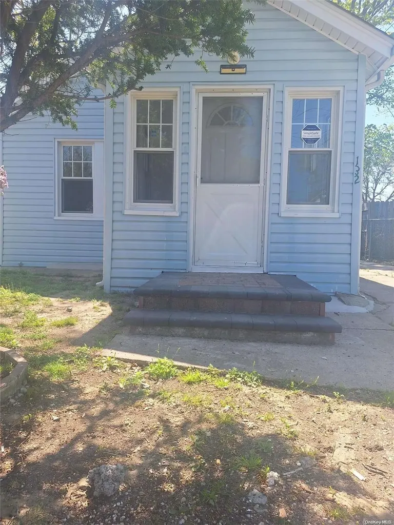132 Cypress Drive Mastic Beach NY 11951