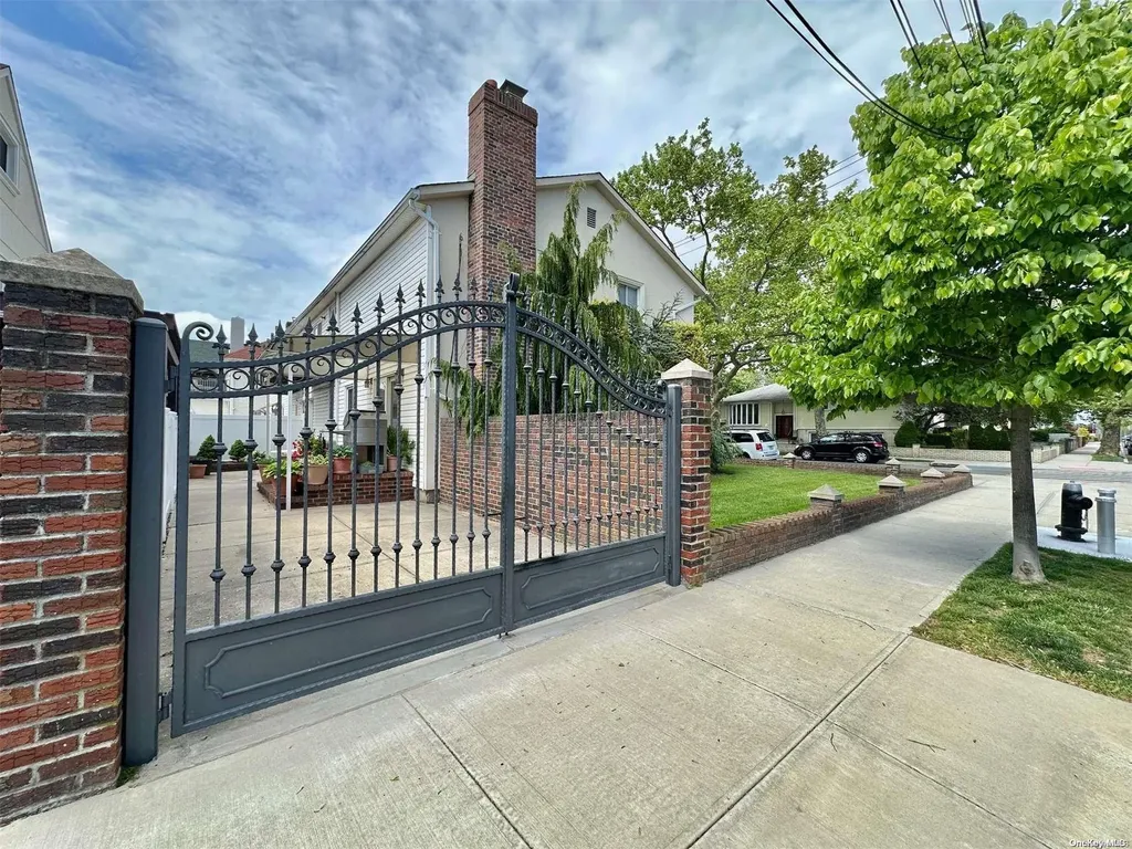 2282 E 74th Street Brooklyn NY 11234