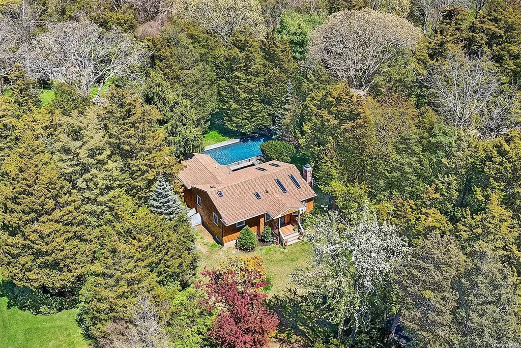 111 Norfolk Drive East Hampton NY 11937