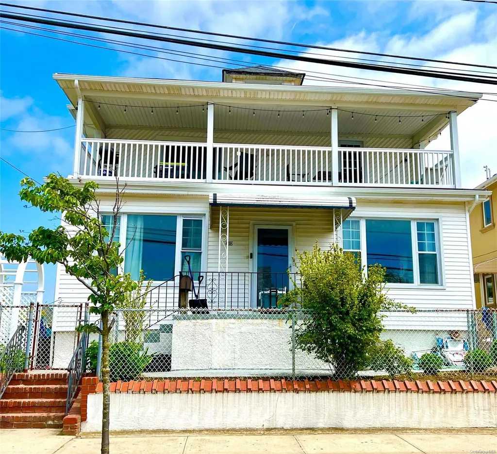 418 Laurelton Boulevard Long Beach NY 11561