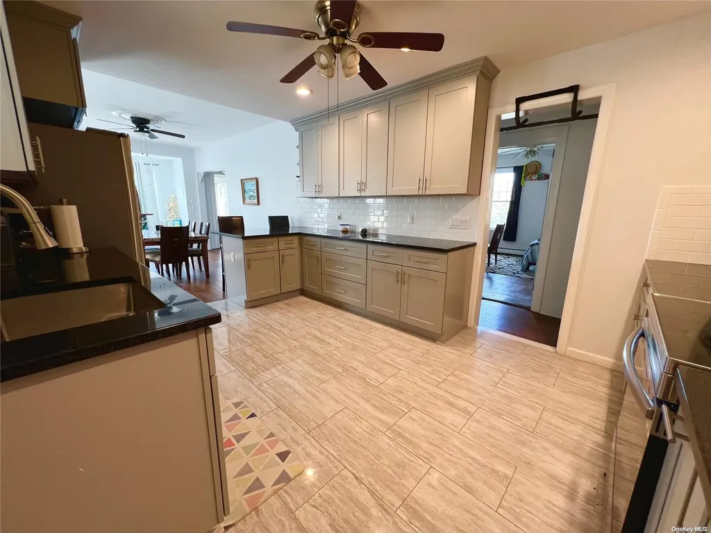 418 Laurelton Boulevard Long Beach NY 11561