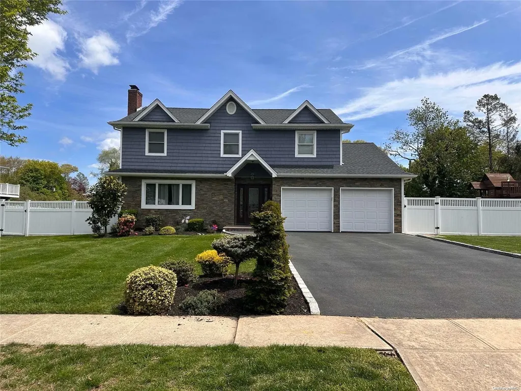 3 Shaker Ridge Lane Commack NY 11725