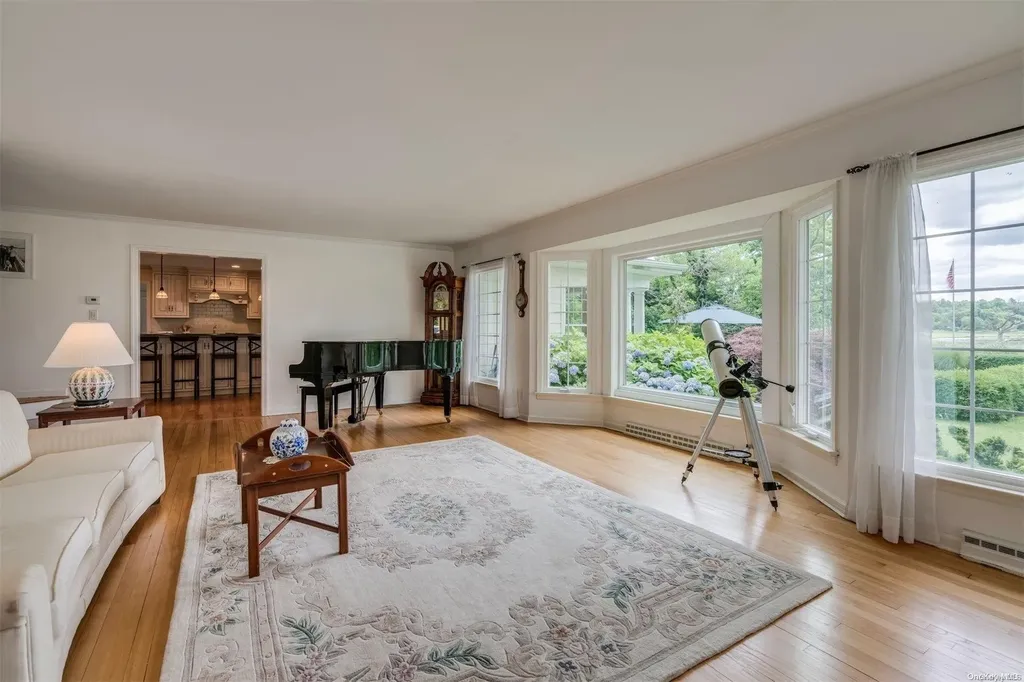 149 Old Field Road Setauket NY 11733