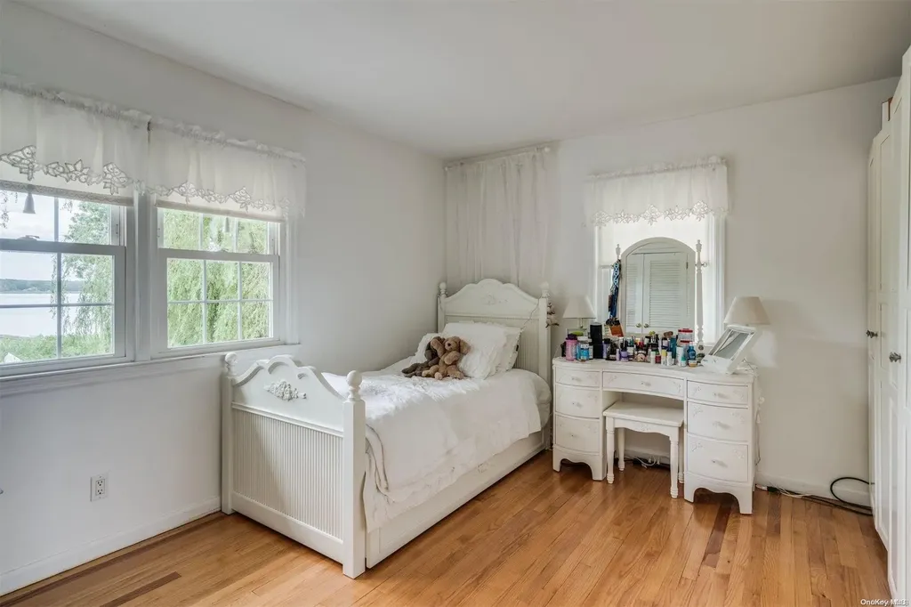 149 Old Field Road Setauket NY 11733