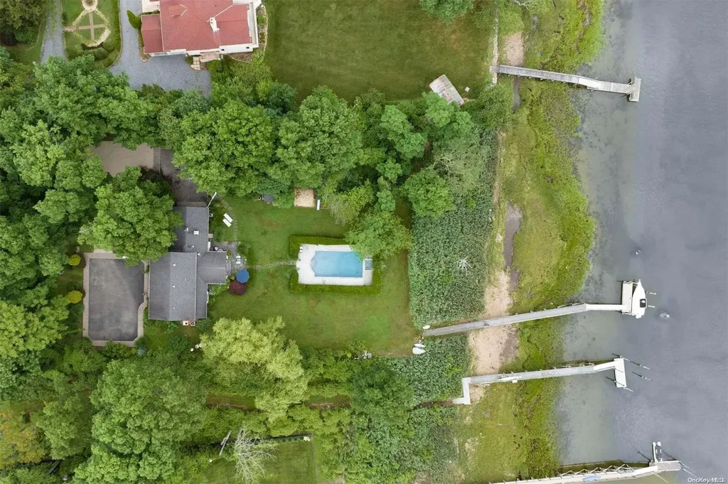 149 Old Field Road Setauket NY 11733