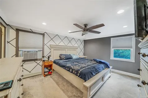 3 Pennaquid Road Coram NY 11727