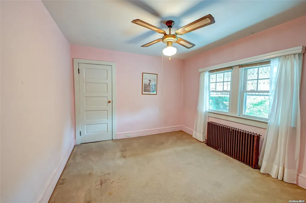 1311 Richland Boulevard Bay Shore NY 11706