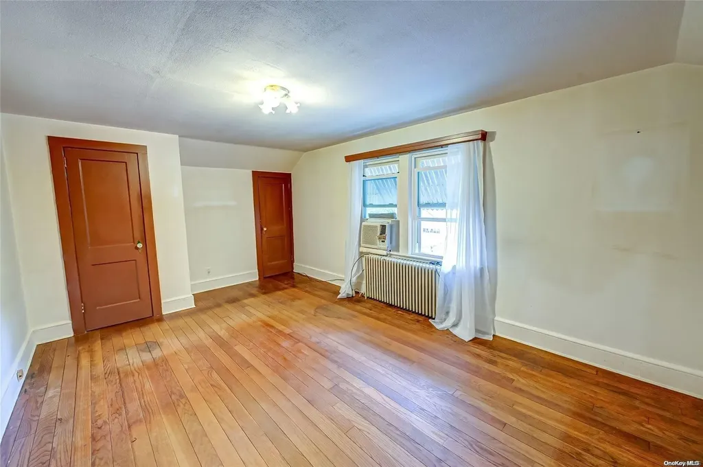 1311 Richland Boulevard Bay Shore NY 11706