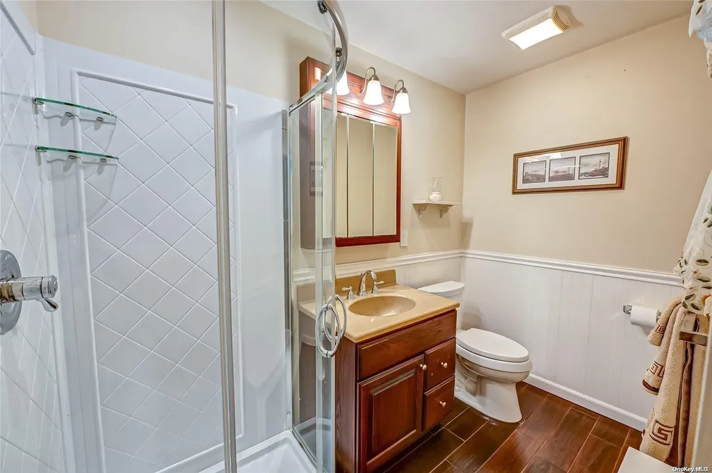 1311 Richland Boulevard Bay Shore NY 11706
