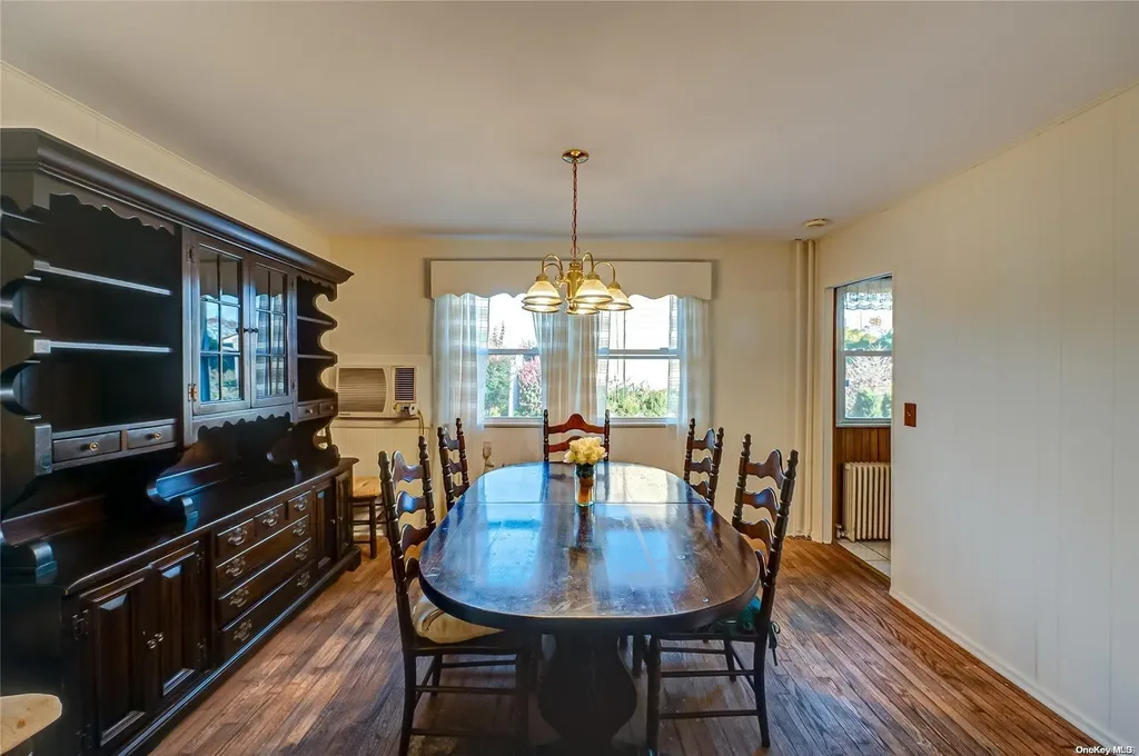 1311 Richland Boulevard Bay Shore NY 11706